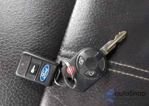 2009 Ford Edge Limited z USA, uszkodzony, nr VIN 2FMDK49C69BA53678